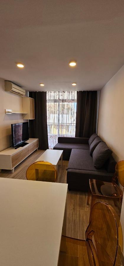 Apartamentos Cataluna92 Salou Bagian luar foto