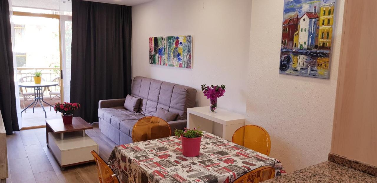 Apartamentos Cataluna92 Salou Bagian luar foto